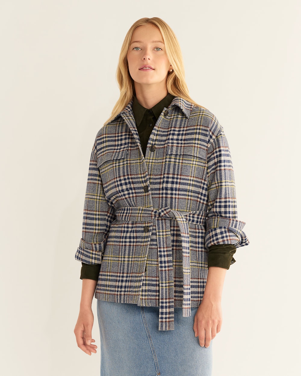 ALTERNATE VIEW OF WOMEN'S WEST END WOOL SHIRT JACKET IN NAVY GLEN PLAID image number 7