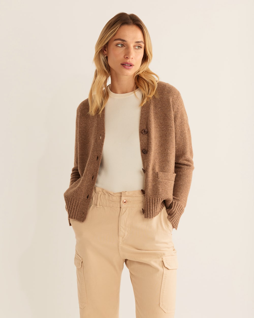 WOMEN'S MERINO CROPPED CARDIGAN IN TAUPE DONEGAL image number 1