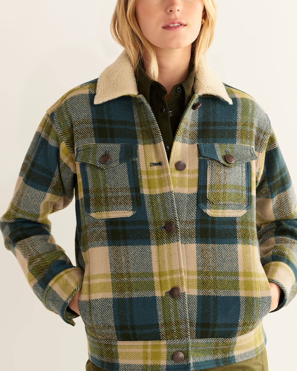 ALTERNATE VIEW OF WOMEN'S WOOL STADIUM TRUCKER COAT IN BLUE/GREEN PLAID image number 2