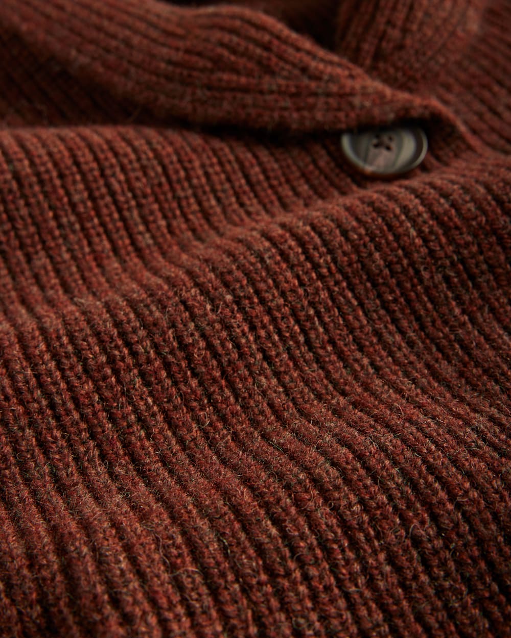 ALTERNATE VIEW OF WOMEN'S STRIPED SHAWL-COLLAR SHETLAND CARDIGAN IN BROWN HEATHER/MAROON image number 6