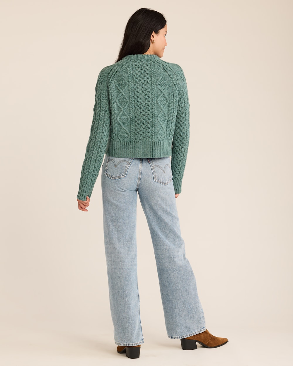 ALTERNATE VIEW OF WOMEN�S SHETLAND COLLECTION FISHERMAN SWEATER IN DUSTY TEAL HEATHER image number 3