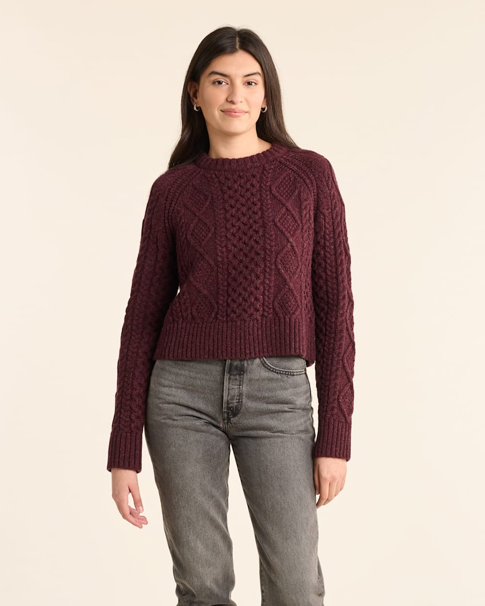 WOMEN�S SHETLAND COLLECTION FISHERMAN SWEATER IN BURGUNDY HEATHER image number 1