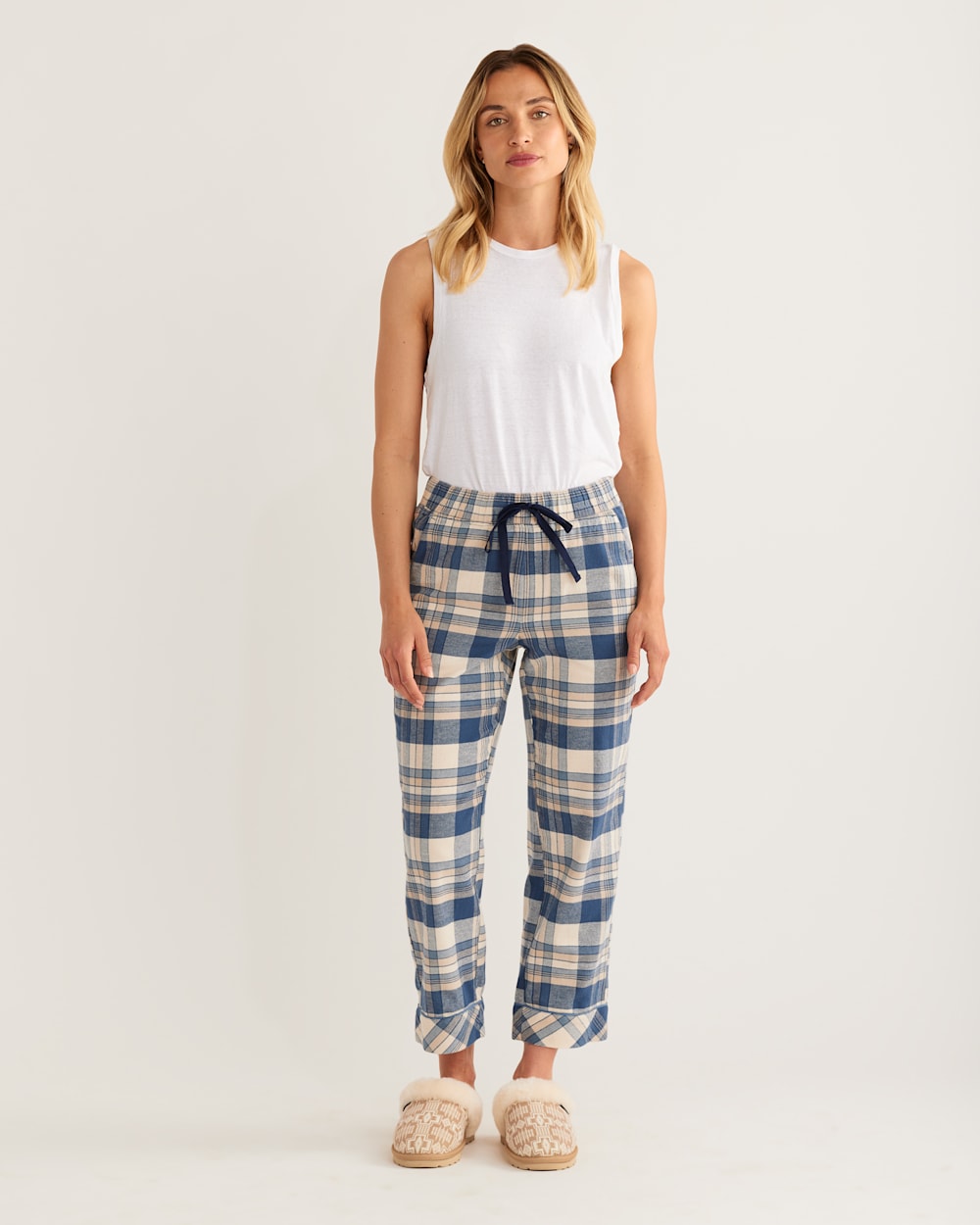 WOMEN'S PAJAMA PANTS IN BLUE/IVORY PLAID image number 1
