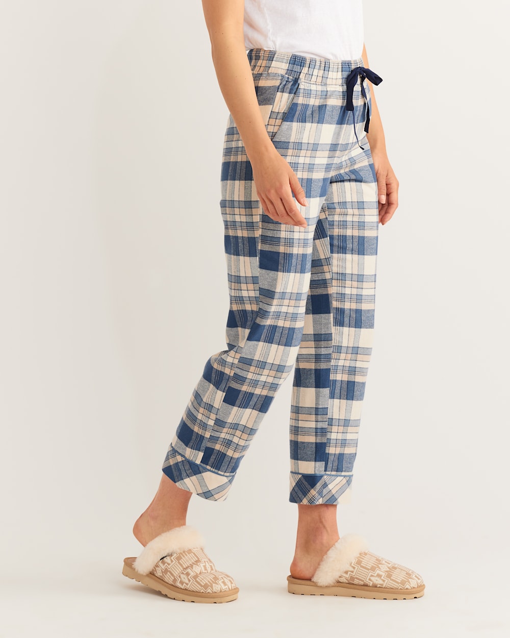 undefined image number 3