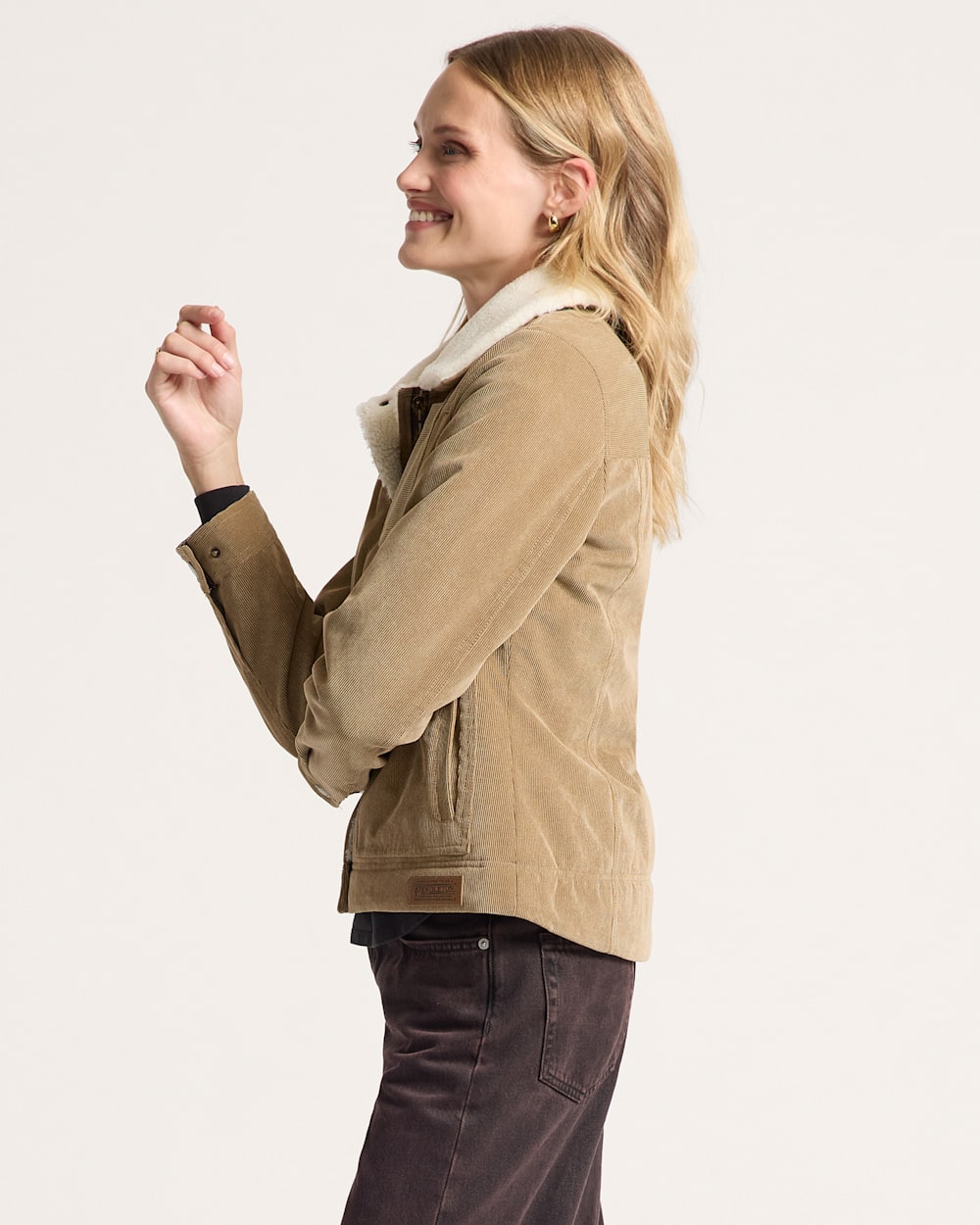 Shop Women's Wind River Corduroy Trucker Jacket | Pendleton