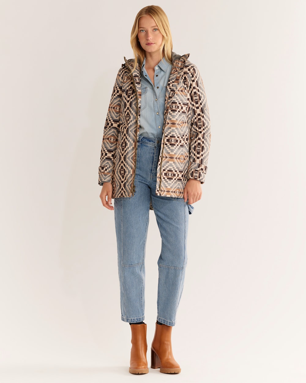 WOMEN'S SEQUOIA INSULATED RIPSTOP ANORAK IN TAN ABIQUIU SKY image number 1