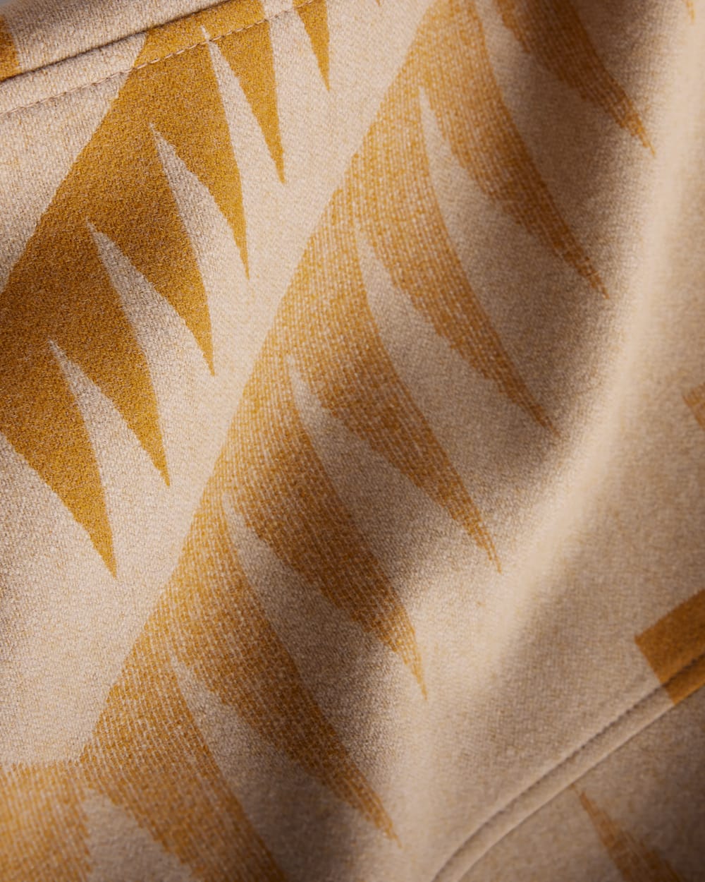 ALTERNATE VIEW OF WOMEN'S CLUB COLLAR WOOL JACKET IN GOLD ABIQUIU SKY image number 5