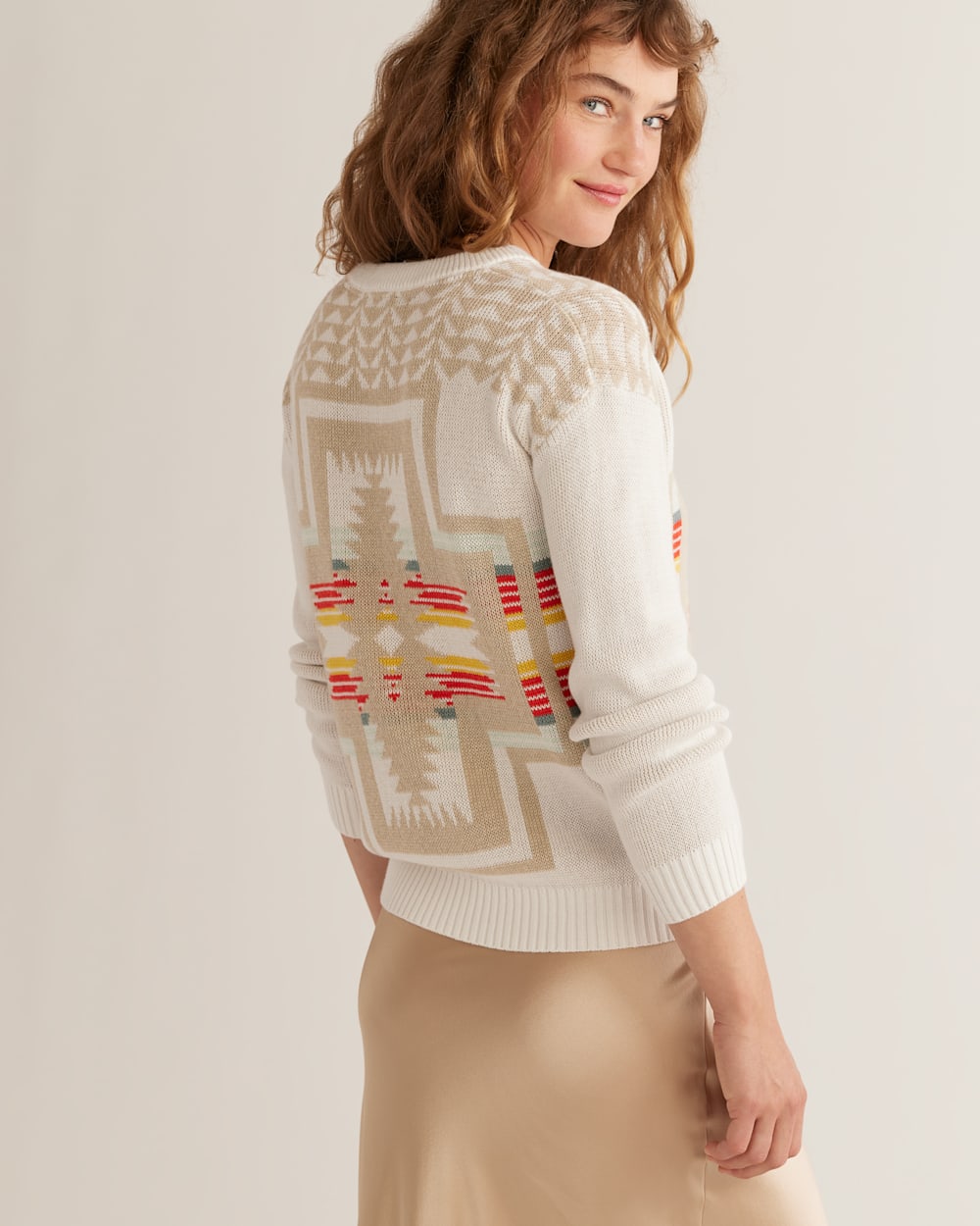 ALTERNATE VIEW OF WOMEN'S MONTERA COTTON PULLOVER IN WHITE MULTI HARDING image number 3