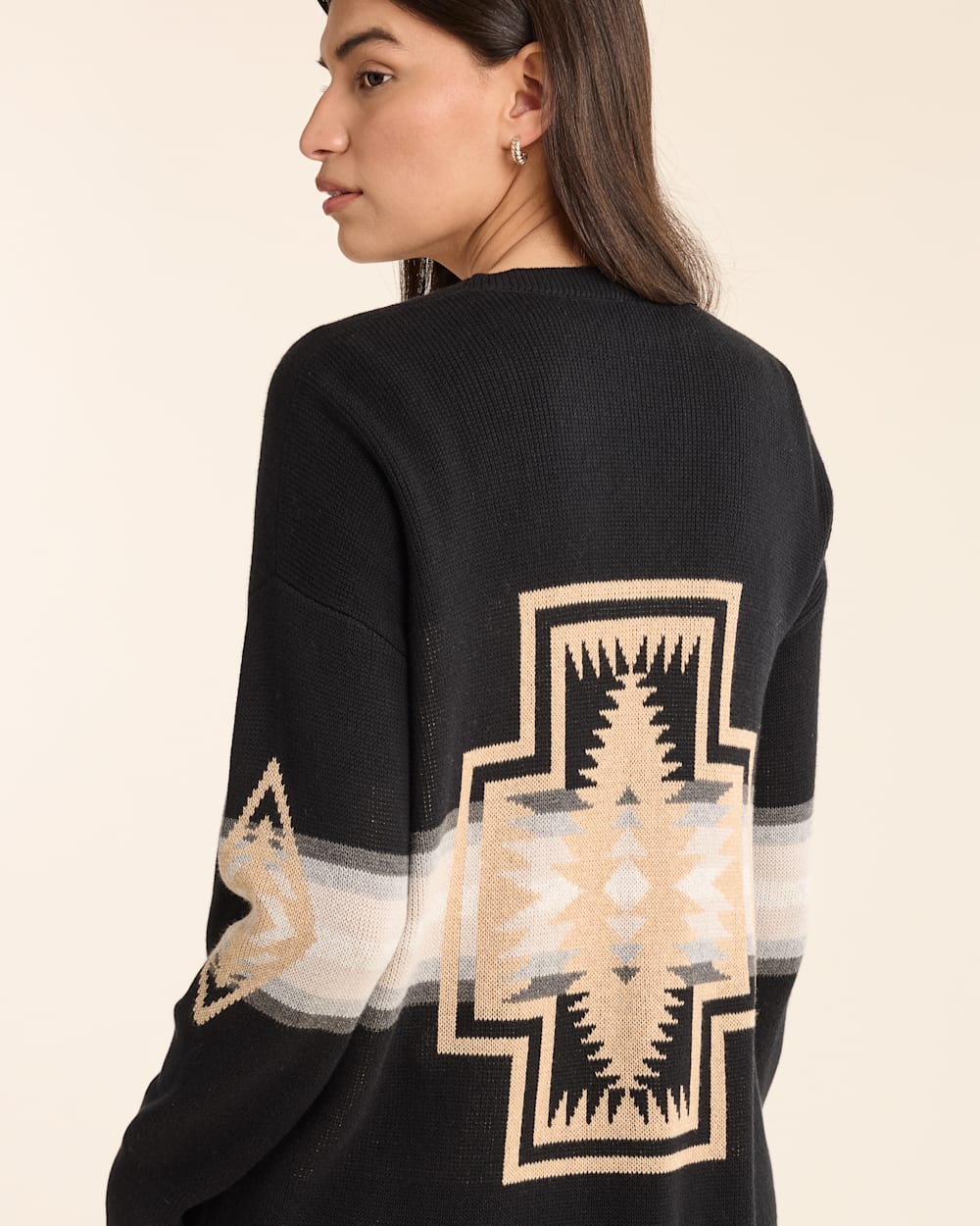 ALTERNATE VIEW OF WOMEN'S SIERRA SPRINGS COTTON CARDIGAN IN BLACK HARDING image number 2