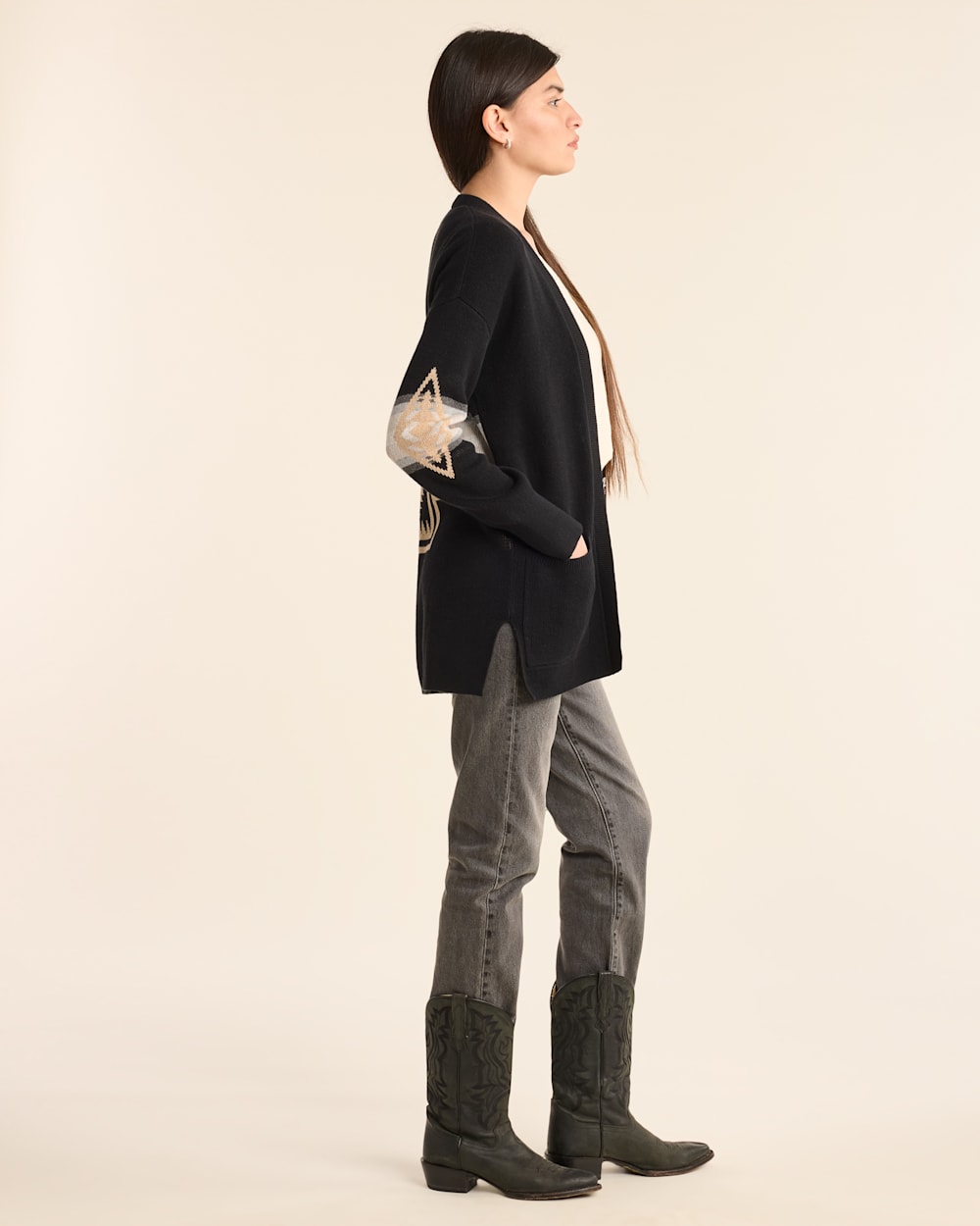 ALTERNATE VIEW OF WOMEN'S SIERRA SPRINGS COTTON CARDIGAN IN BLACK HARDING image number 4