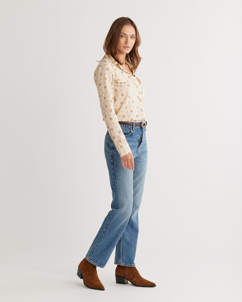 ALTERNATE VIEW OF WOMEN'S PRINTED GAMBLER SHIRT IN SANDSHELL/BRONZE MULTI image number 2