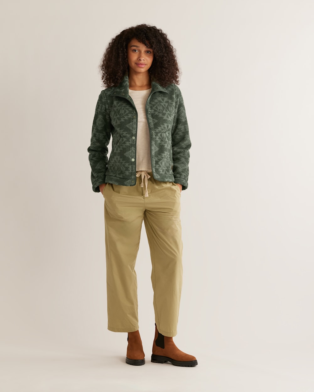 WOMEN'S SNAP-FRONT FLEECE JACKET IN DARK GREEN SACRED STAR image number 1