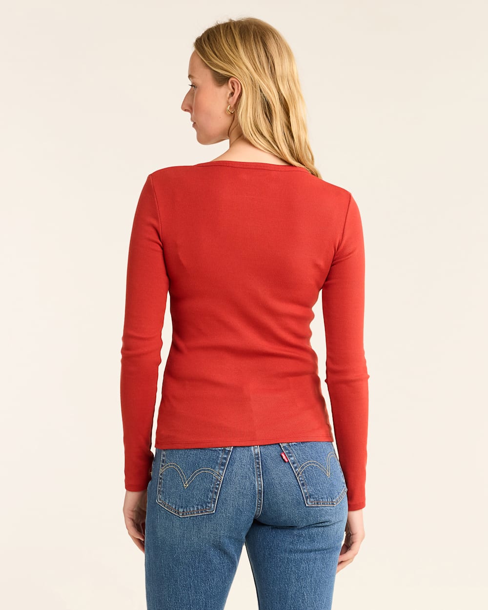 ALTERNATE VIEW OF WOMEN'S LONG-SLEEVE PIMA COTTON HENLEY IN RED OCHRE image number 3