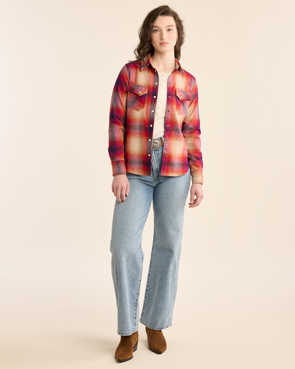 ALTERNATE VIEW OF WOMEN'S PLAID GAMBLER SHIRT IN NAVY/MAGENTA OMBRE image number 2