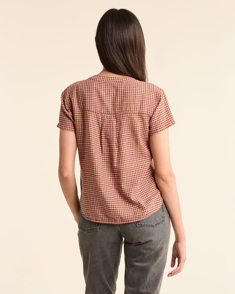 ALTERNATE VIEW OF WOMEN'S SHORT-SLEEVE ADLEY SHIRT IN PINK FARMHOUSE CHECK image number 3