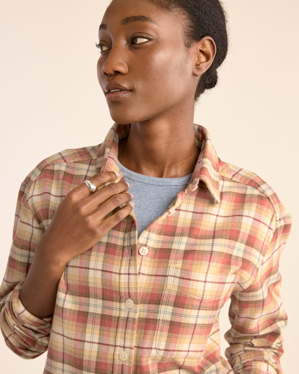 ALTERNATE VIEW OF WOMEN'S PLAID BOYFRIEND DOUBLEBRUSHED FLANNEL SHIRT IN GOLD/BRICK MULTI image number 4