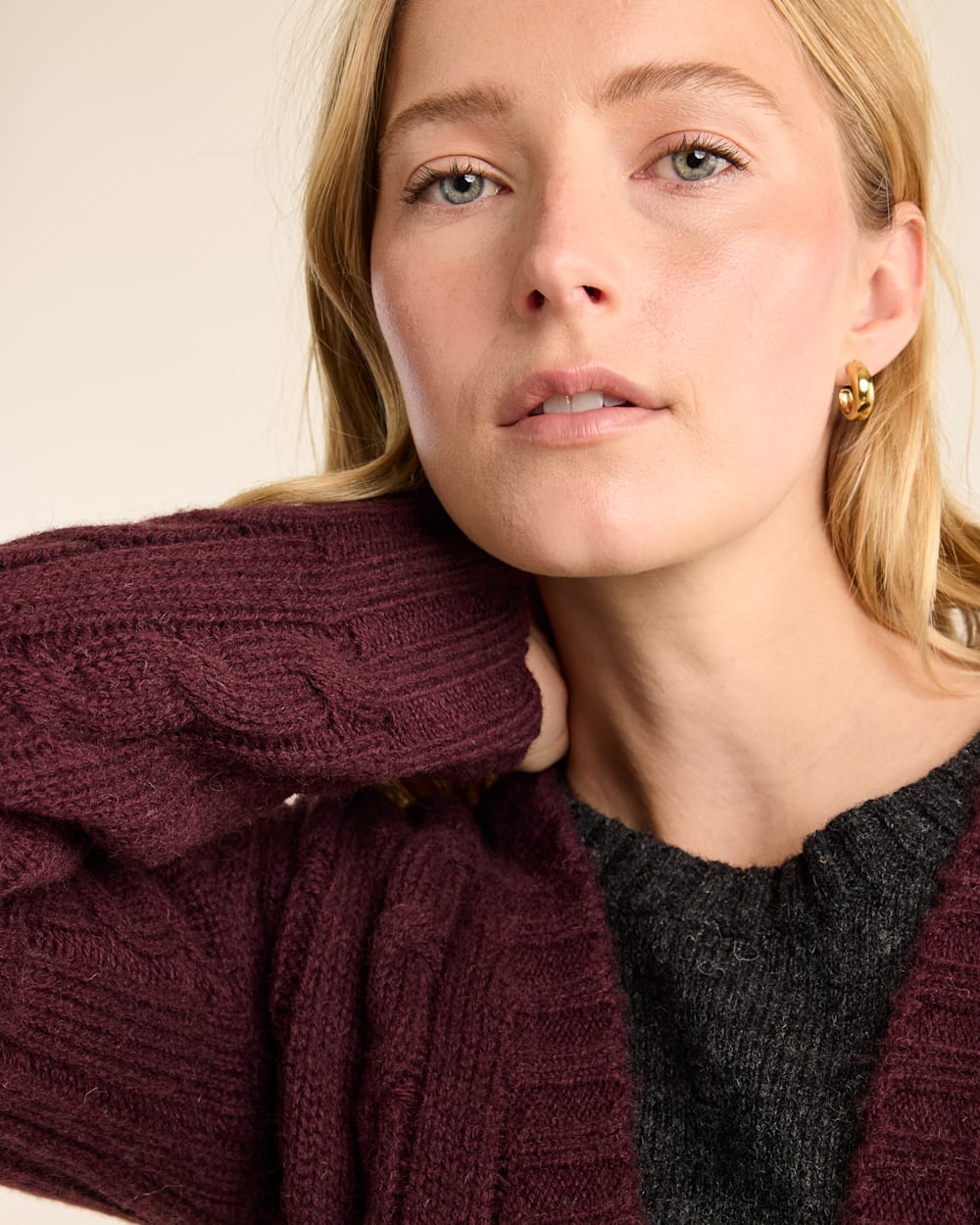 ALTERNATE VIEW OF WOMEN'S SHETLAND COLLECTION FISHERMAN CARDIGAN IN BURGUNDY image number 5