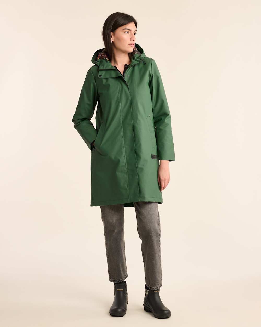 ALTERNATE VIEW OF WOMEN'S VICTORIA A-LINE SLICKER IN HUNTER image number 5