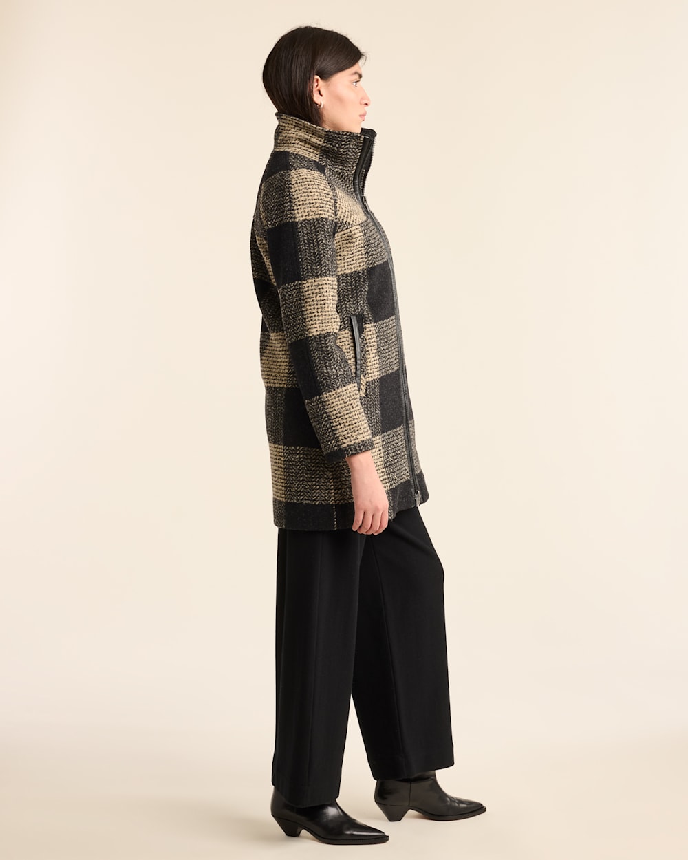 ALTERNATE VIEW OF WOMEN'S PACIFIC HEIGHTS TOPPER COAT IN GREY/TAN PLAID image number 2