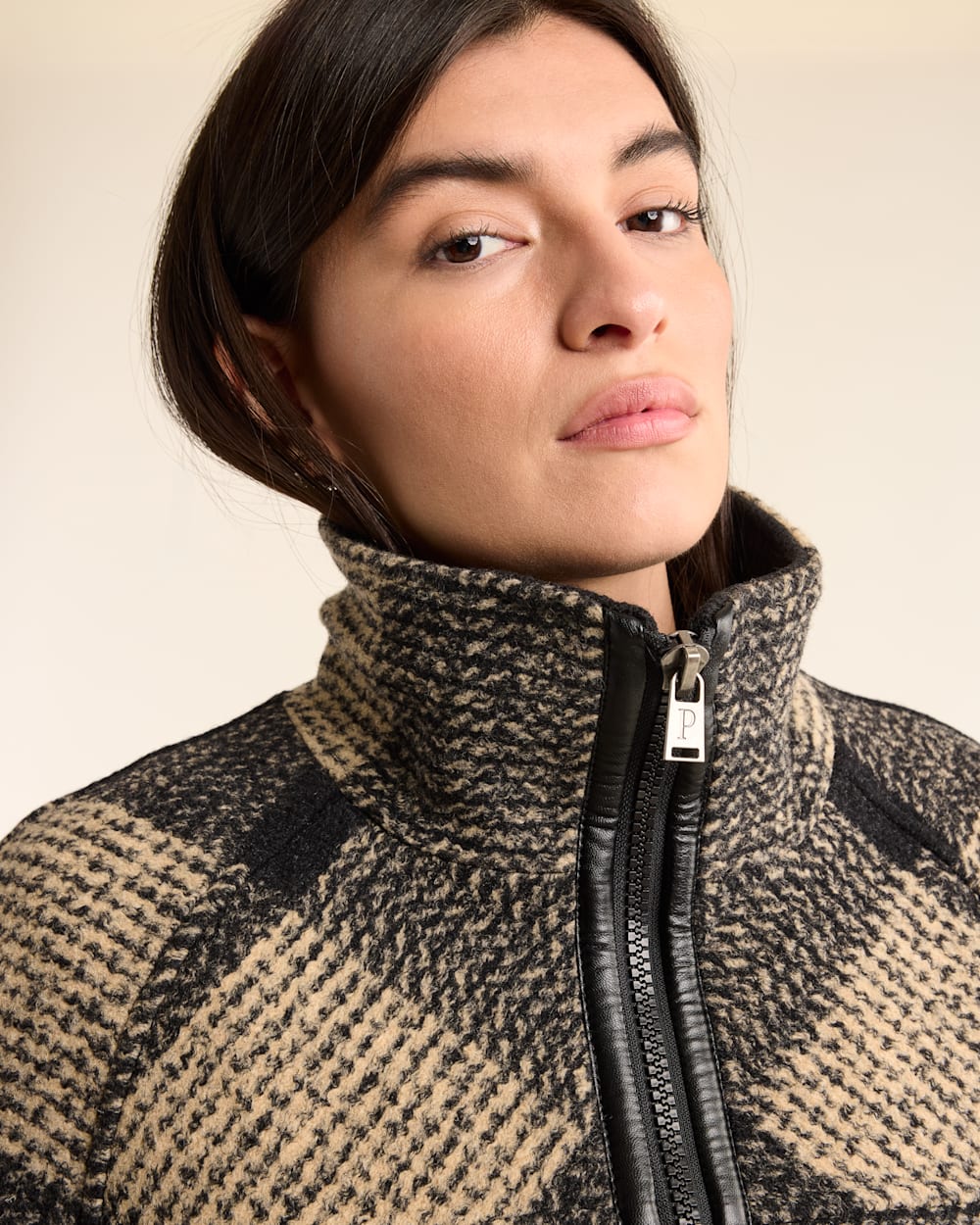 ALTERNATE VIEW OF WOMEN'S PACIFIC HEIGHTS TOPPER COAT IN GREY/TAN PLAID image number 5