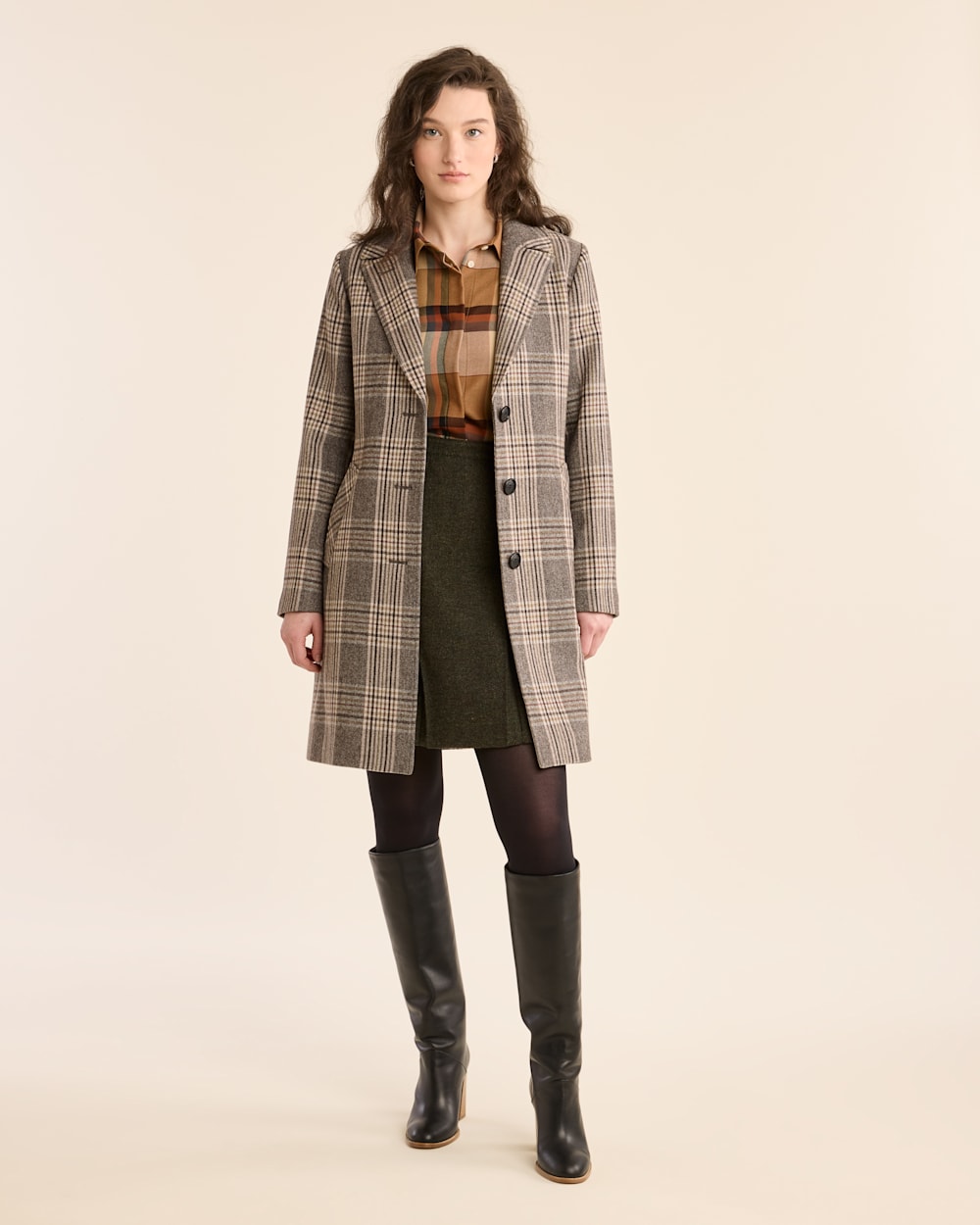 WOMEN'S PLAID LOMBARD WOOL WALKER COAT IN GREY PLAID image number 1