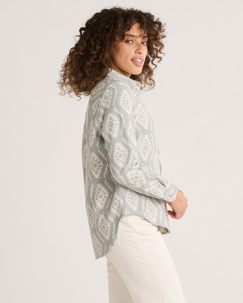 ALTERNATE VIEW OF WOMEN'S LONG BEACH DOUBLESOFT SHIRT IN MISTY BLUE image number 3