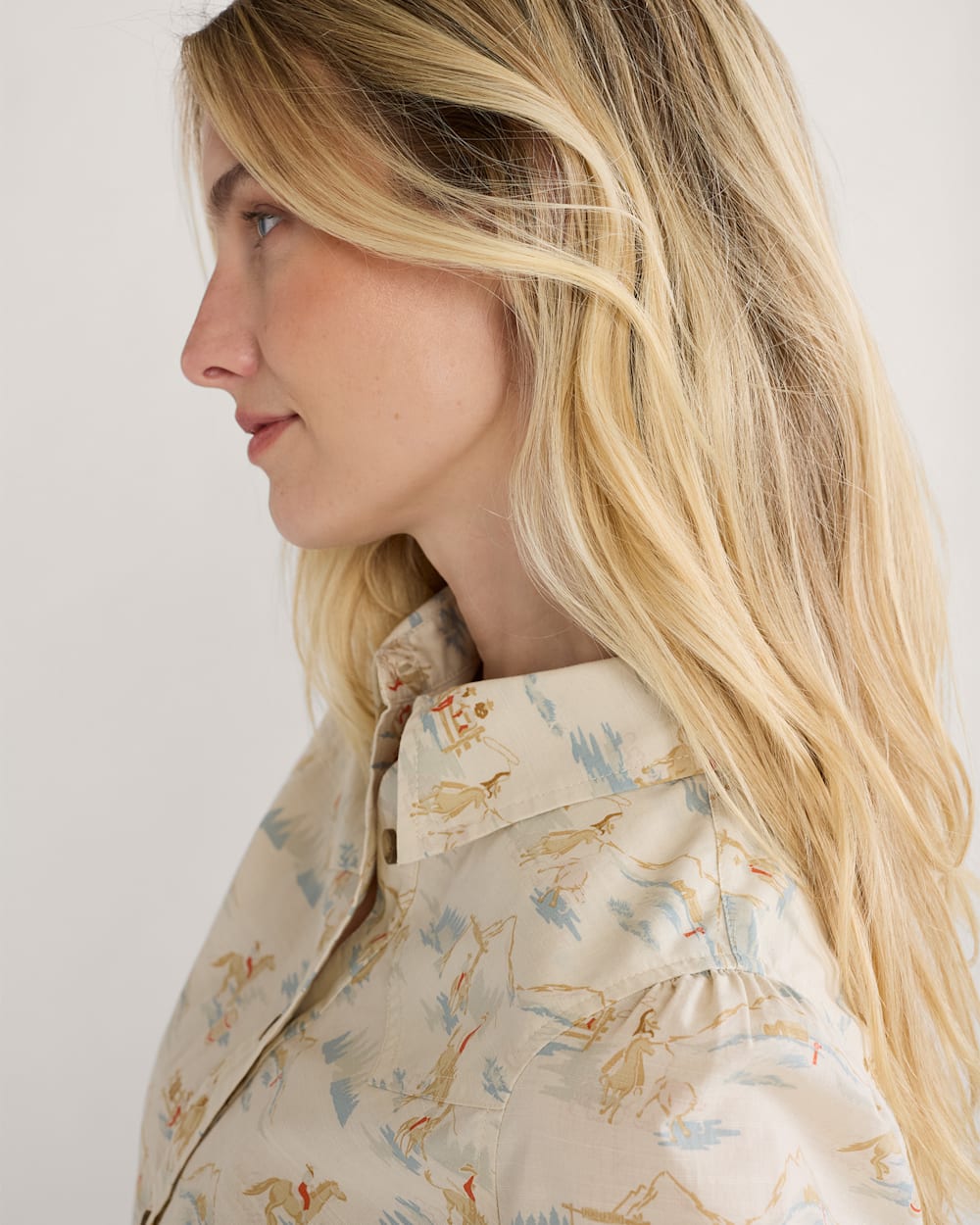 ALTERNATE VIEW OF WOMEN'S WINONA PUFF-SLEEVE SHIRT IN RODEO MULTI image number 4