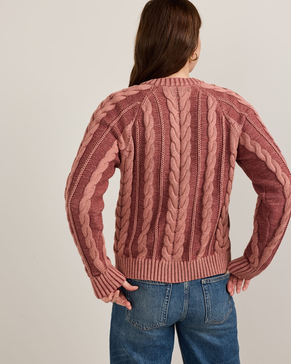 ALTERNATE VIEW OF WOMEN'S COTTON CABLE CARDIGAN IN DARK ROSE image number 4