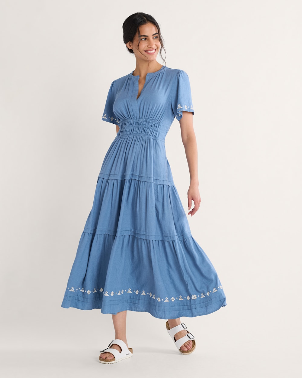 WOMEN'S PENELOPE LINEN DRESS IN DUSTY BLUE image number 1