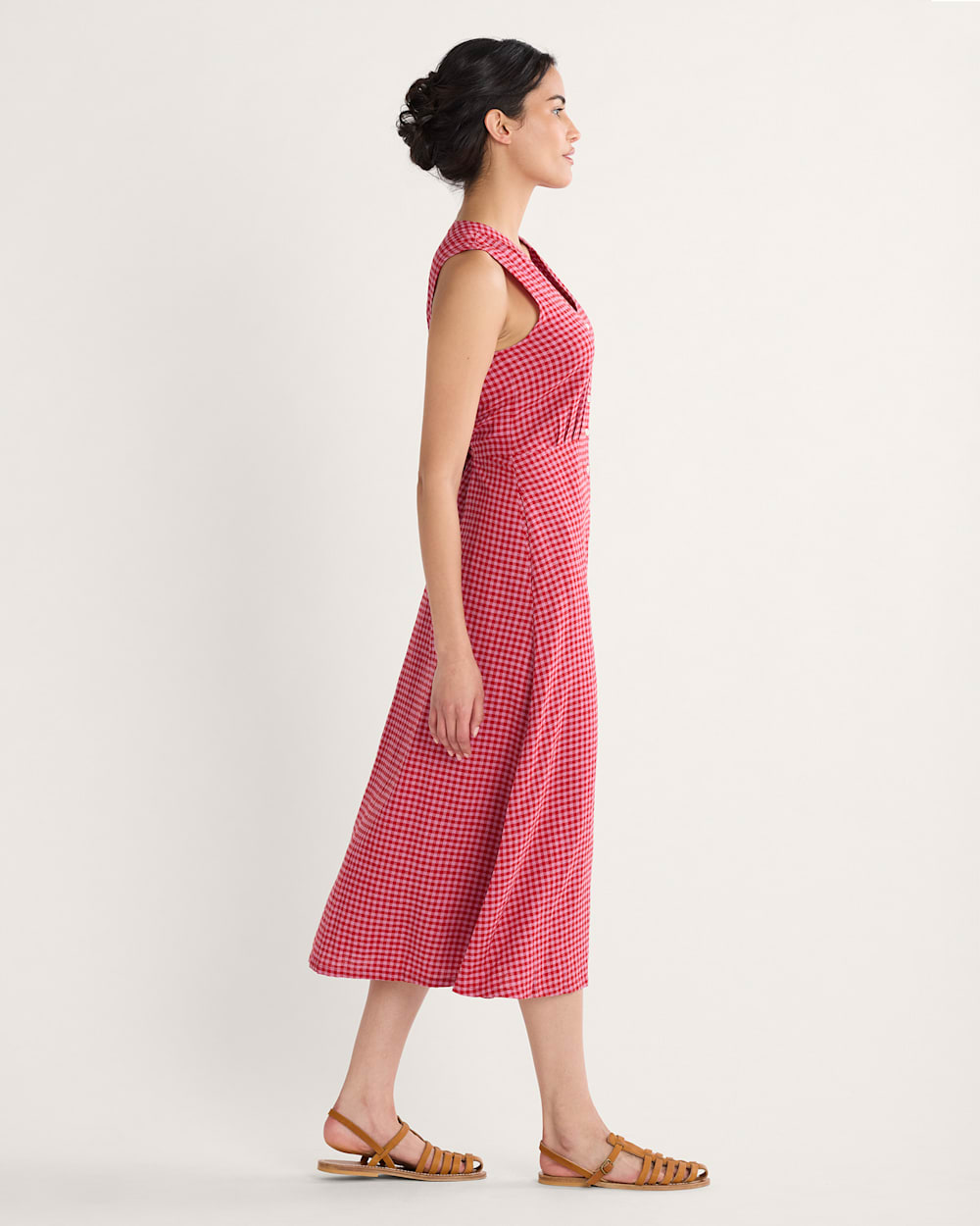 ALTERNATE VIEW OF WOMEN'S LANA SLEEVELESS LINEN DRESS IN PINK CHECK image number 2