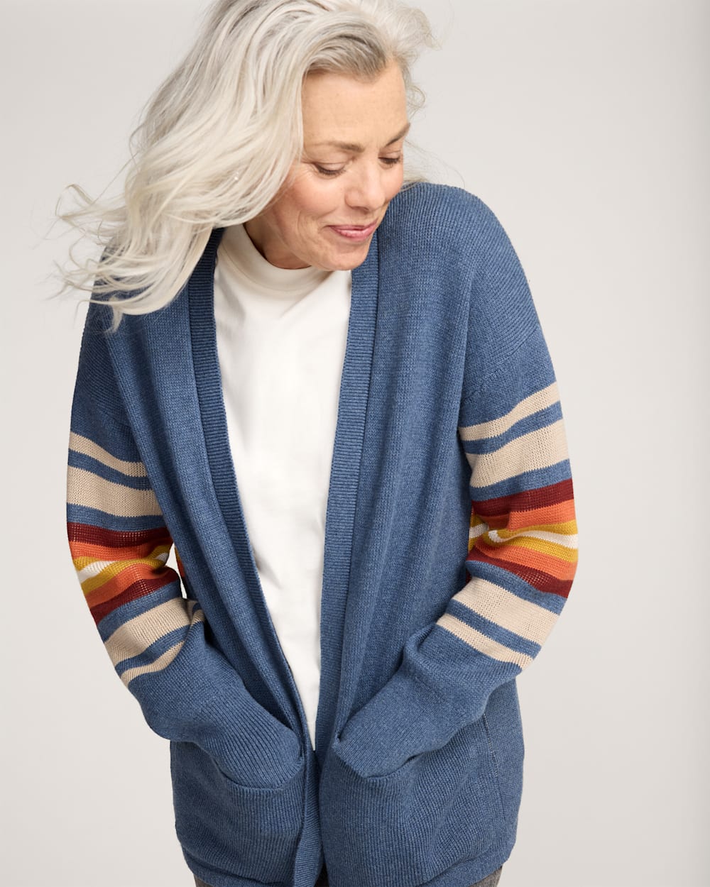 ALTERNATE VIEW OF WOMEN'S SIERRA SPRINGS COTTON CARDIGAN IN DUSTY BLUE HEATHER image number 4