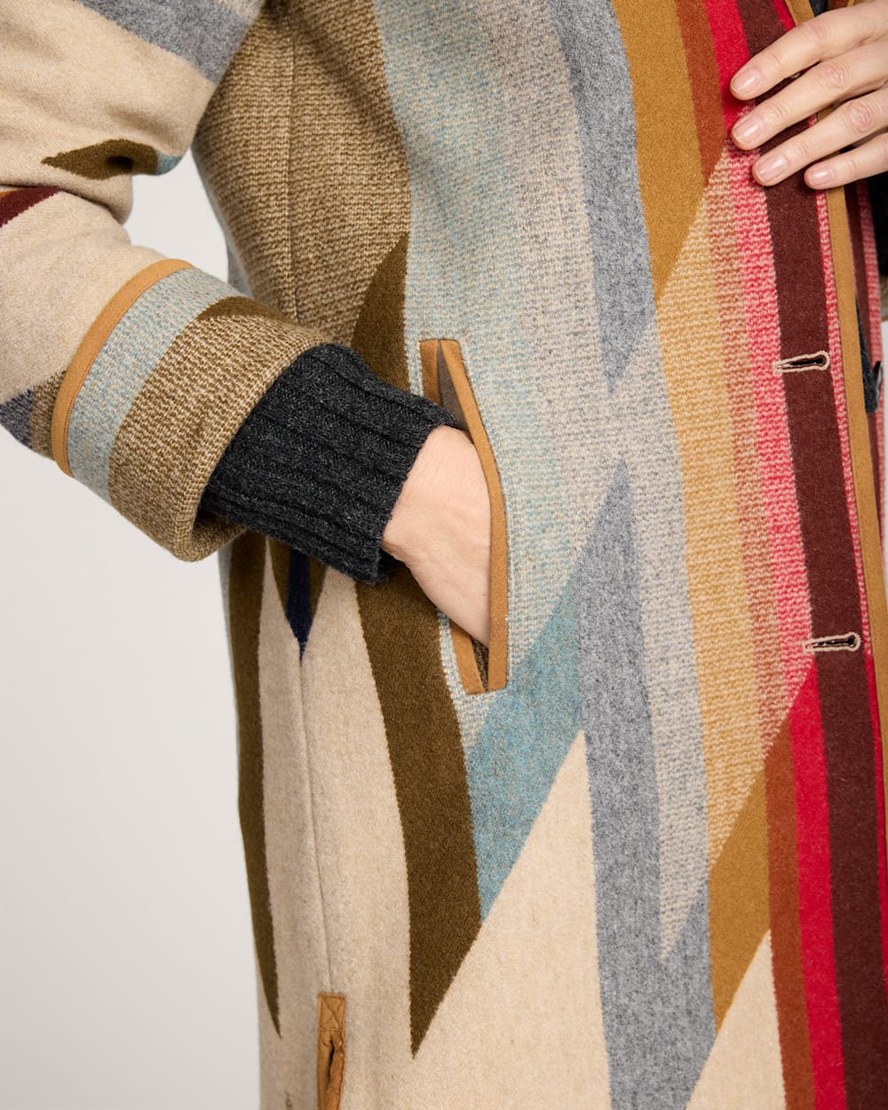 ALTERNATE VIEW OF WYETH TRAIL WOOL BLANKET COAT IN TAN image number 4