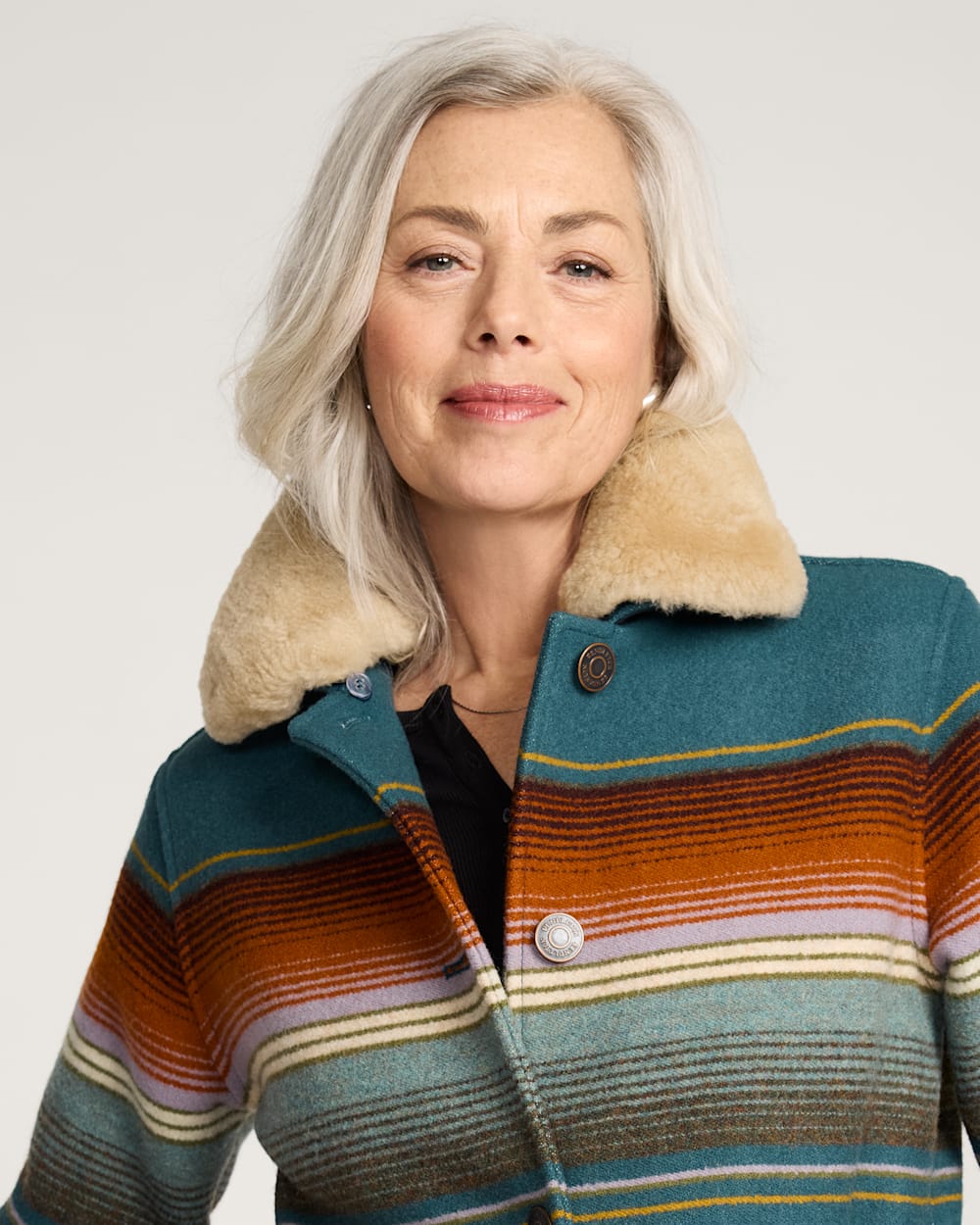 ALTERNATE VIEW OF WOMEN'S TUMALO BROWNSVILLE COAT IN TEAL image number 4