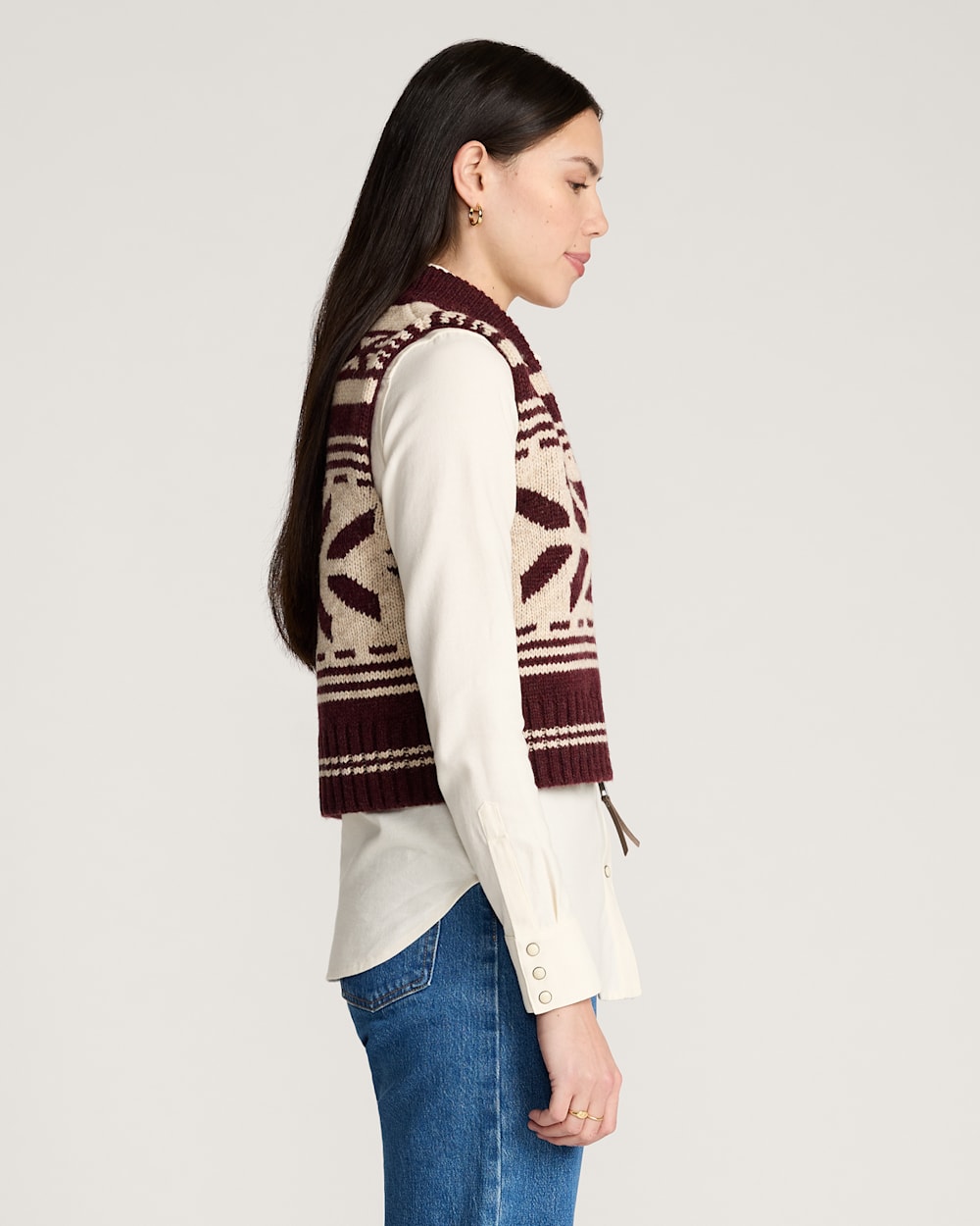 ALTERNATE VIEW OF WOMEN'S GRAPHIC SHETLAND COLLECTION ZIP VEST IN MOCHA image number 3