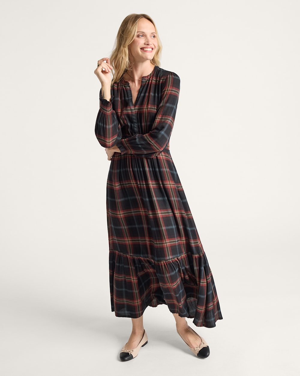 ALTERNATE VIEW OF WOMEN'S PLAID ZOE DRESS IN BLACK MULTI image number 5