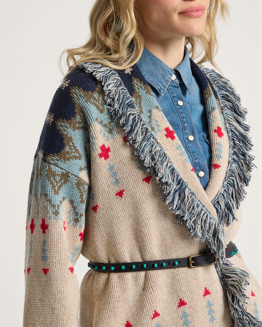 ALTERNATE VIEW OF WOMEN'S GRAPHIC FRINGE CARDIGAN IN ECRU/NAVY MULTI image number 4