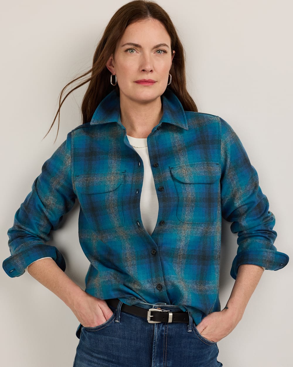 WOMEN'S PLAID BOARD SHIRT IN TURQUOISE/BLUE OMBRE image number 1