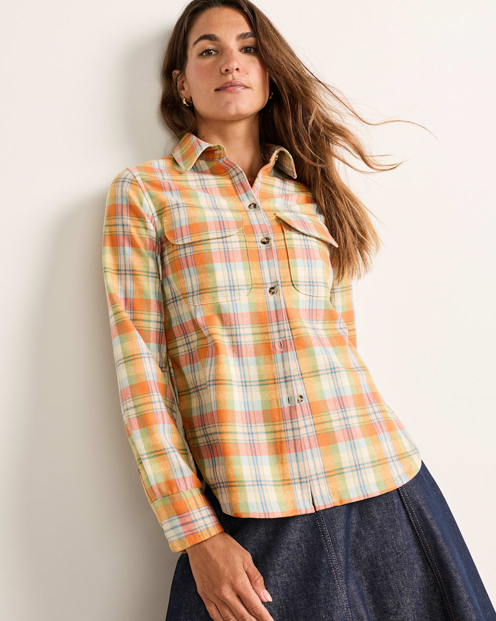 WOMEN'S PLAID BOARD SHIRT IN ORANGE/IVORY MULTI image number 1