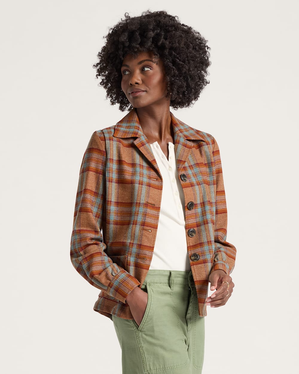 ALTERNATE VIEW OF WOMEN'S 49ER JACKET IN BRICK MULTI PLAID image number 3