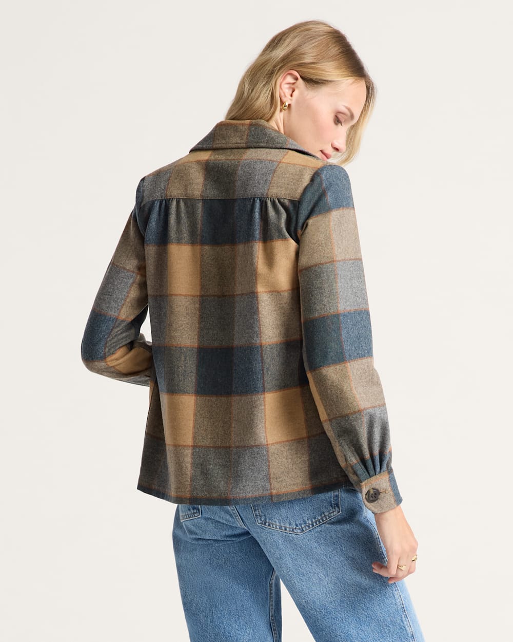 ALTERNATE VIEW OF WOMEN'S 49ER JACKET IN CAMEL BLOCK PLAID image number 2
