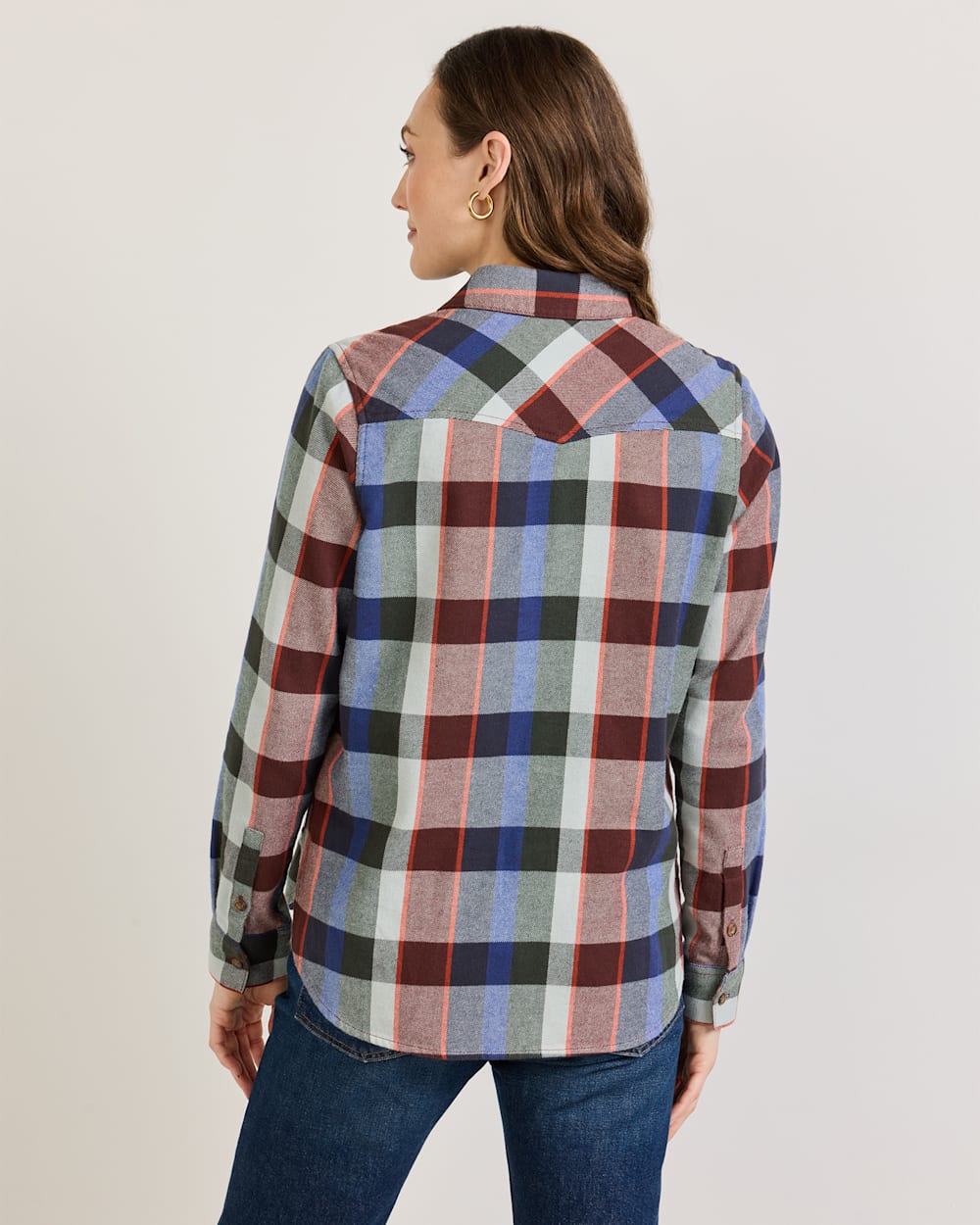 ALTERNATE VIEW OF WOMEN'S PLAID COTTON FLANNEL RELAXED SHIRT IN BLUE/RED MULTI PLAID image number 2