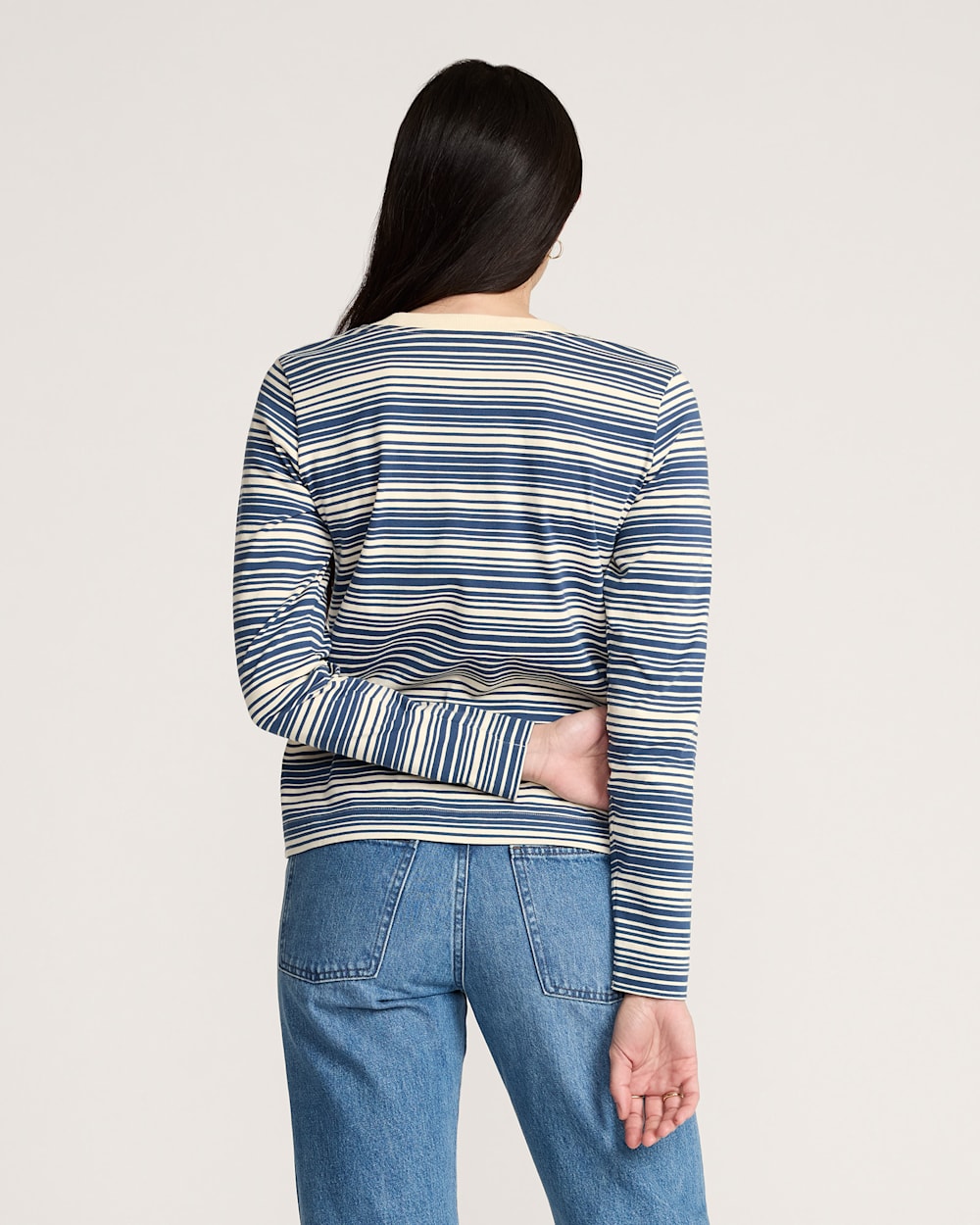 ALTERNATE VIEW OF WOMEN'S LONG-SLEEVE STRIPE DESCHUTES TEE IN BLUE STRIPE image number 2