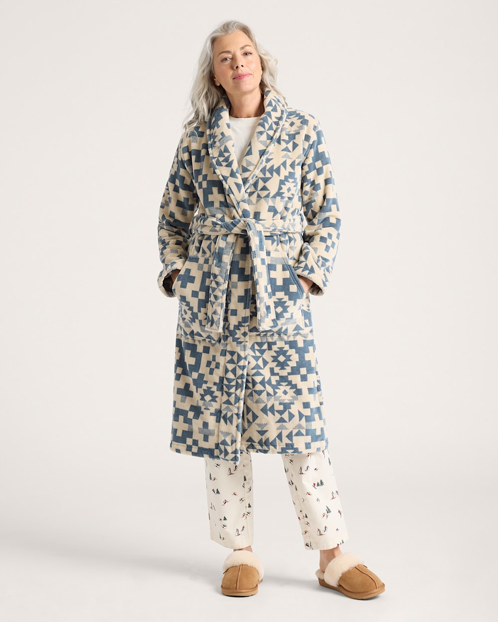 BLUE RIDGE COTTON TERRY VELOUR ROBE IN BLUE/WHITE image number 1