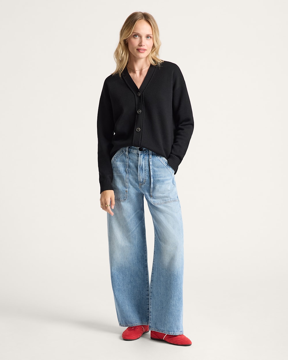 ALTERNATE VIEW OF WOMEN'S RELAXED MERINO CARDIGAN IN BLACK image number 5