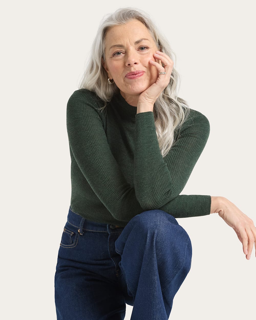 WOMEN'S RIB MERINO MOCKNECK IN FOREST HEATHER image number 1