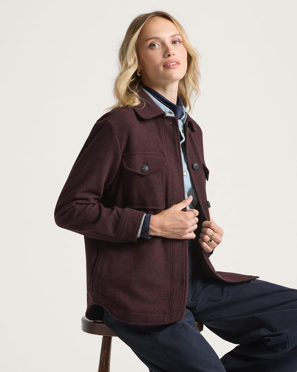 WOMEN'S WOOL SHIRT JACKET IN RED/BROWN image number 1