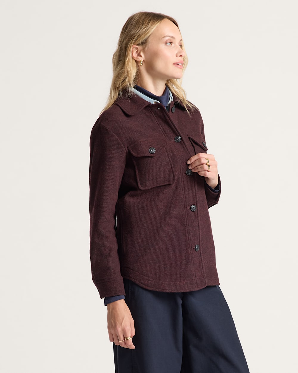 ALTERNATE VIEW OF WOMEN'S WOOL SHIRT JACKET IN RED/BROWN image number 3