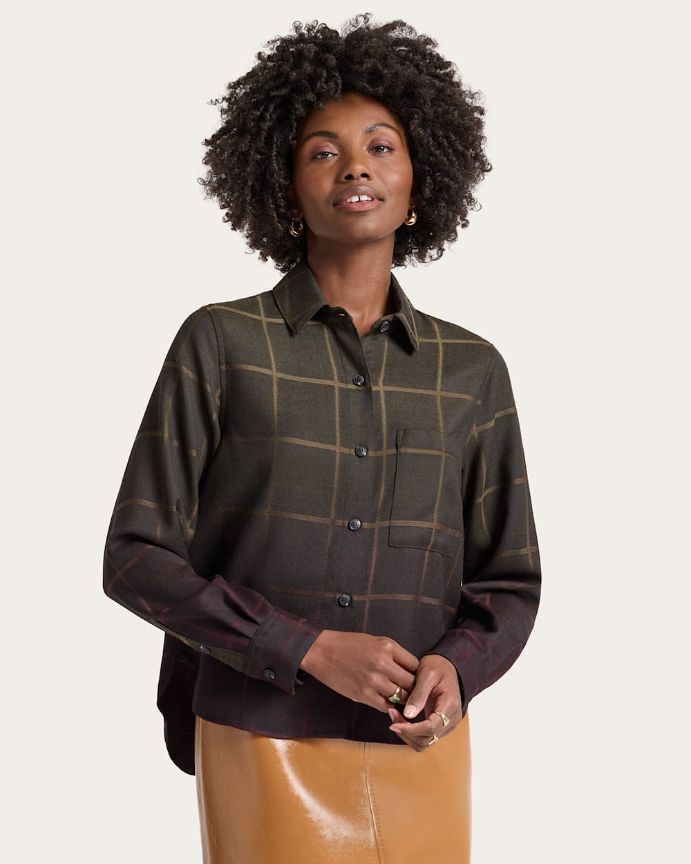 WOMEN'S WORSTED WOOL ONE POCKET SHIRT IN BLACK/OLIVE OMBRE image number 1