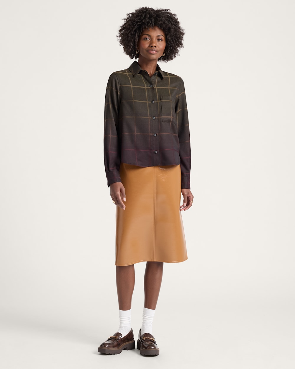 ALTERNATE VIEW OF WOMEN'S WORSTED WOOL ONE POCKET SHIRT IN BLACK/OLIVE OMBRE image number 6