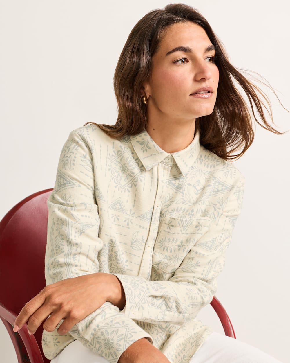 WOMEN'S DOUBLESOFT PERFECT ONE POCKET SHIRT IN SHALE LAUREL GROVE image number 1